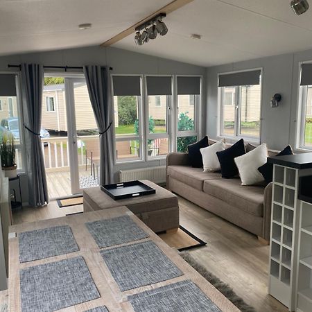 Kingfisher Quay Lodge Clacton-on-Sea Buitenkant foto